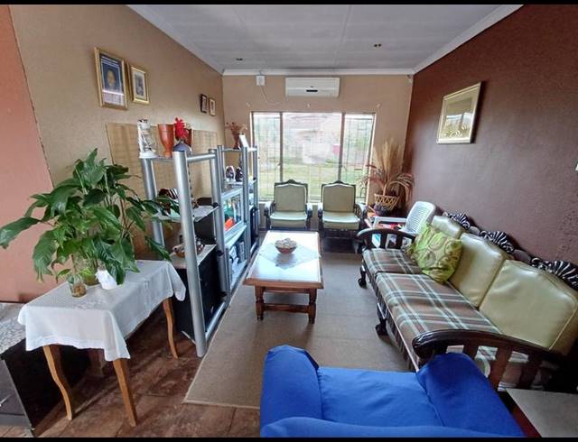 3 BEDROOM HOUSE FOR SALE IN WALDRIFT